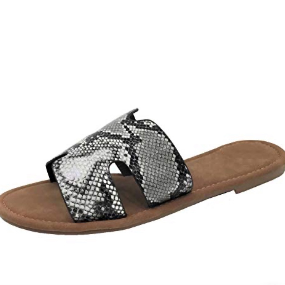 Snakeskin Print Notched Sandals - Picture 5 of 9